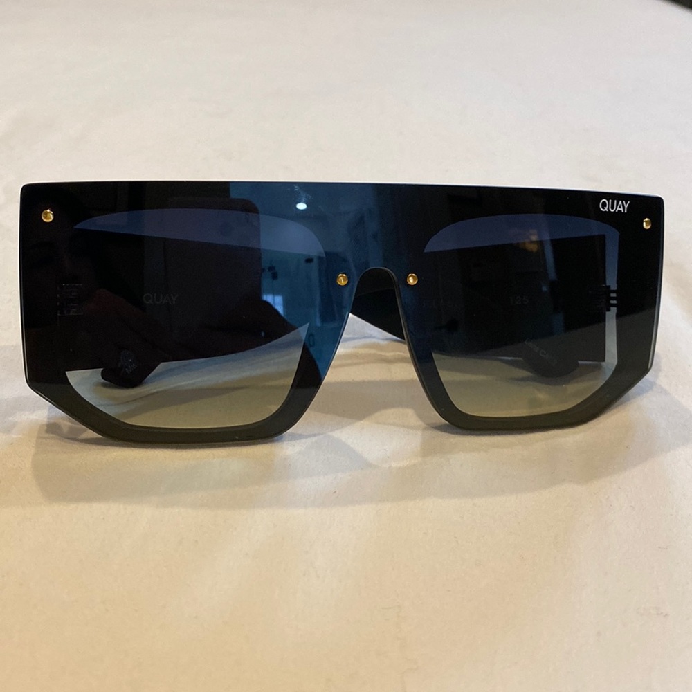 Quay sunglasses